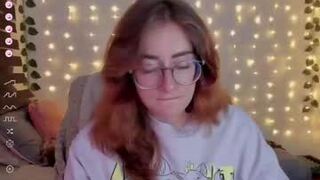 linda_giggle