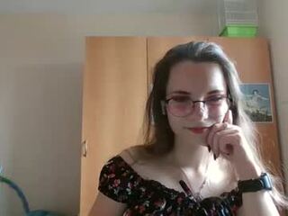 music_girl_love