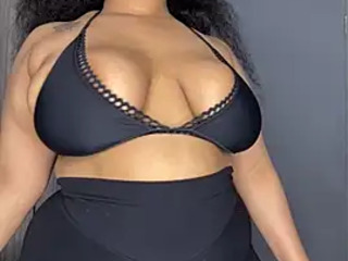 Thick Ass Barbiie